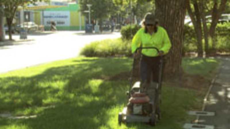 Outdoor Worker Safety - Machinery and Lawnmowers