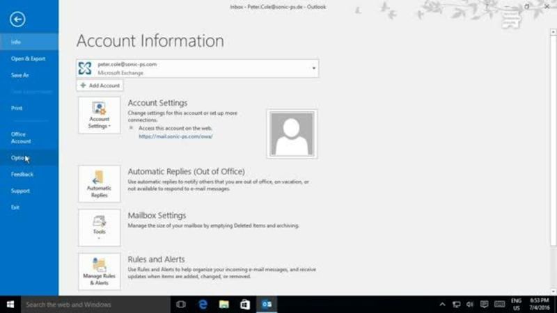 Modifying Messages and Setting Global Options in Outlook 2016: Customize the Outlook 2016 Interface