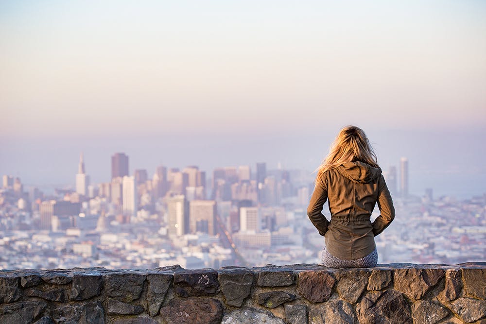 db322d99cd74129ecfd6f44b9dfb3310309a59d0_young-girl-enjoying-moment-and-looking-over-the-city-of-san-francisco-picjumbo-com.jpg